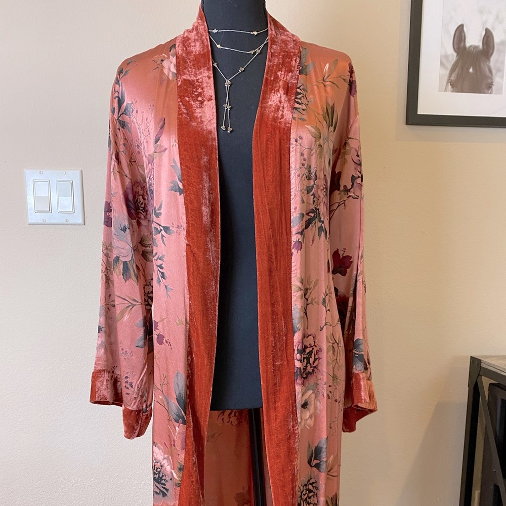 Floral Kimono with Velvet Trim-Brand New!